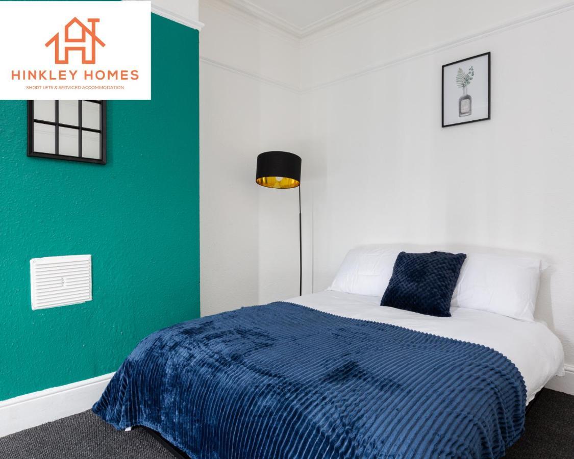 Holiday home Stanley House: City-linked Doubles With Parking Liverpool