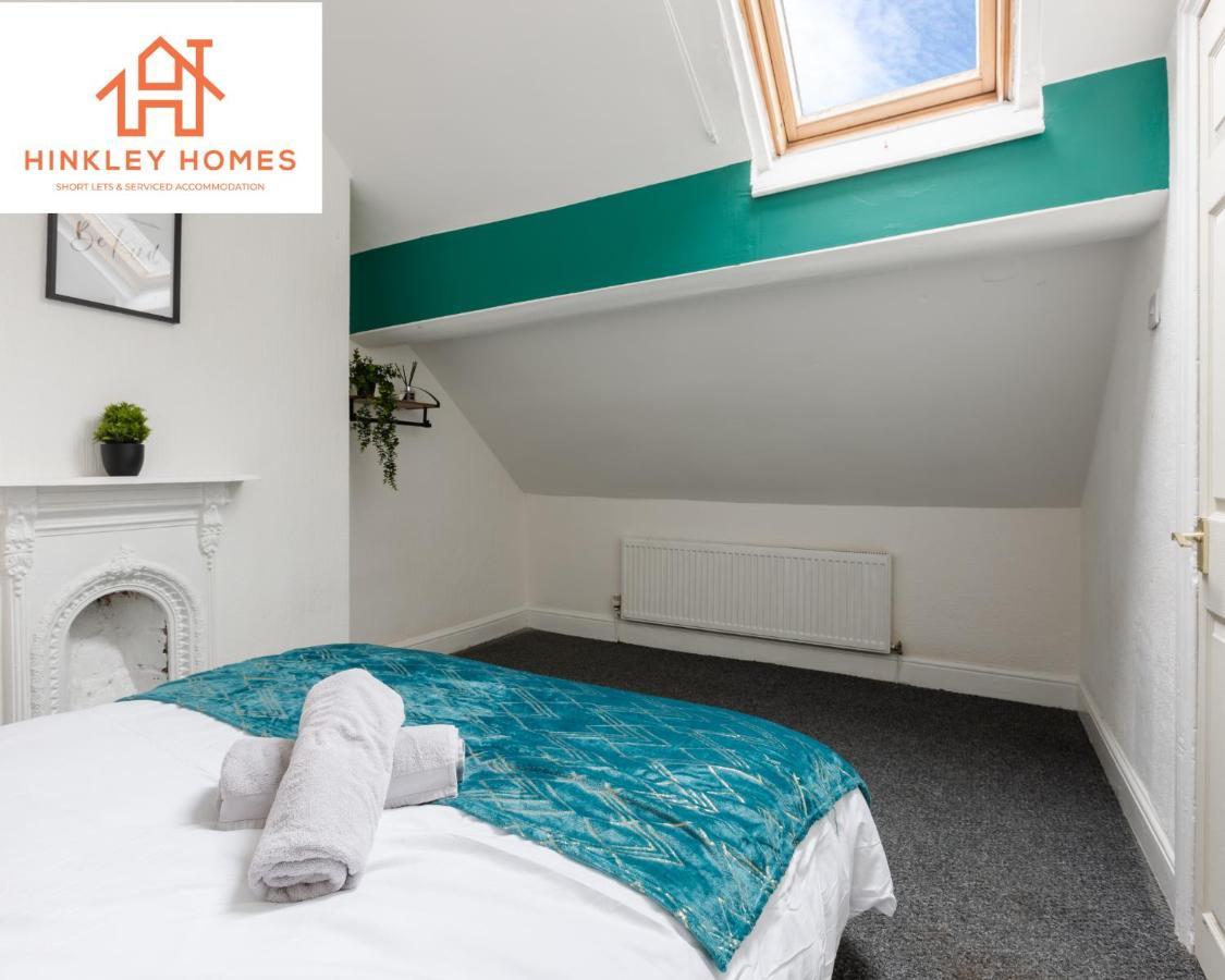 Holiday home Stanley House: City-linked Doubles With Parking Liverpool