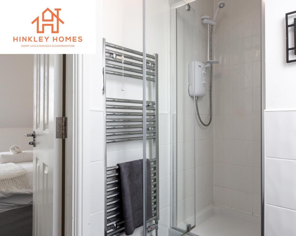 Apartment 5 Beds - Free Gated Parking - Centre - By Hinkley Homes Short Lets & Serviced Liverpool