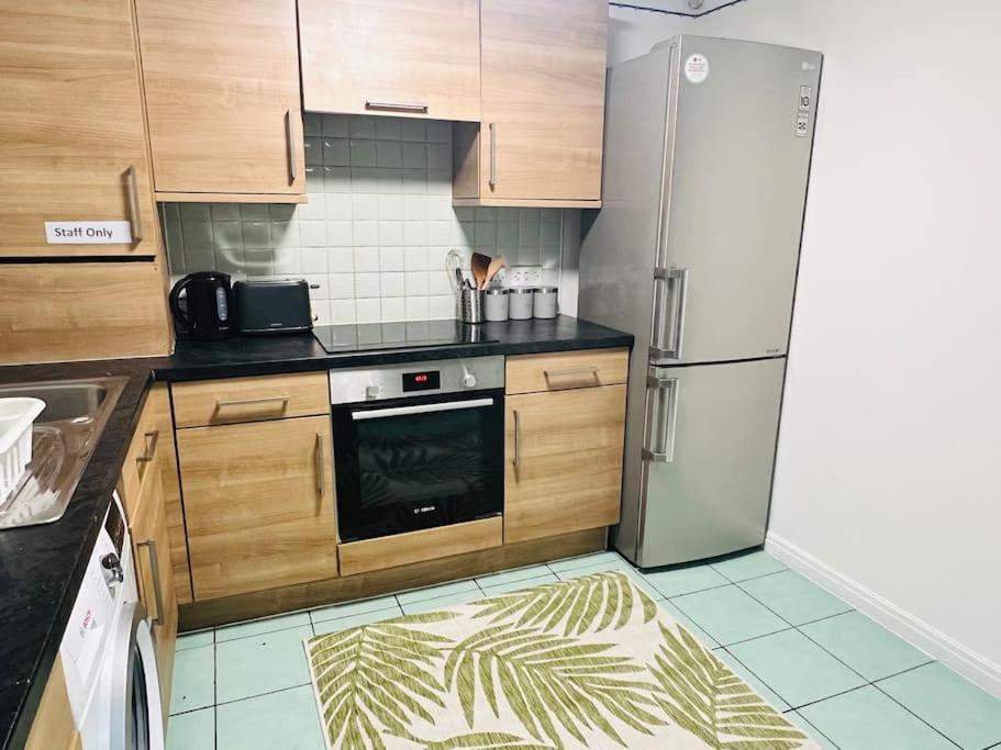 Modern With Free Parking,near To Center Holiday home Liverpool