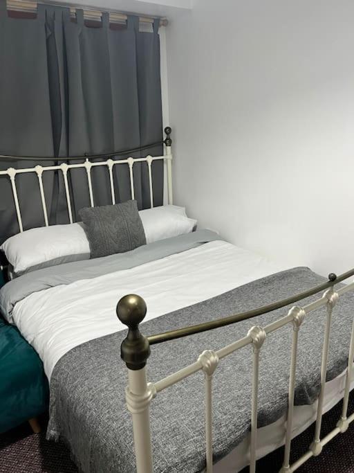 Holiday home Modern With Free Parking,near To Center *