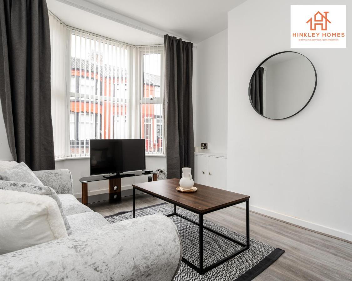 Stylish Home: Free Wifi & Parking By Hinkley Homes