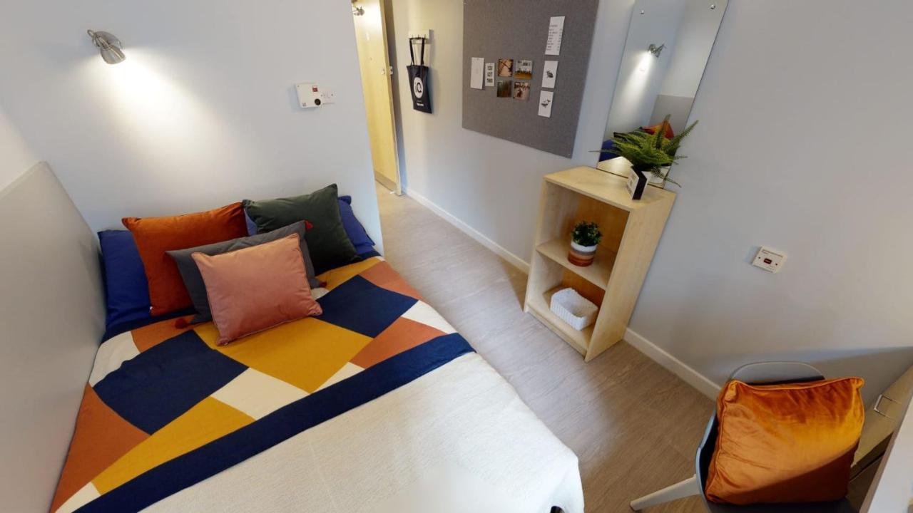 Apartment Iq Great Newton House In Liverpool