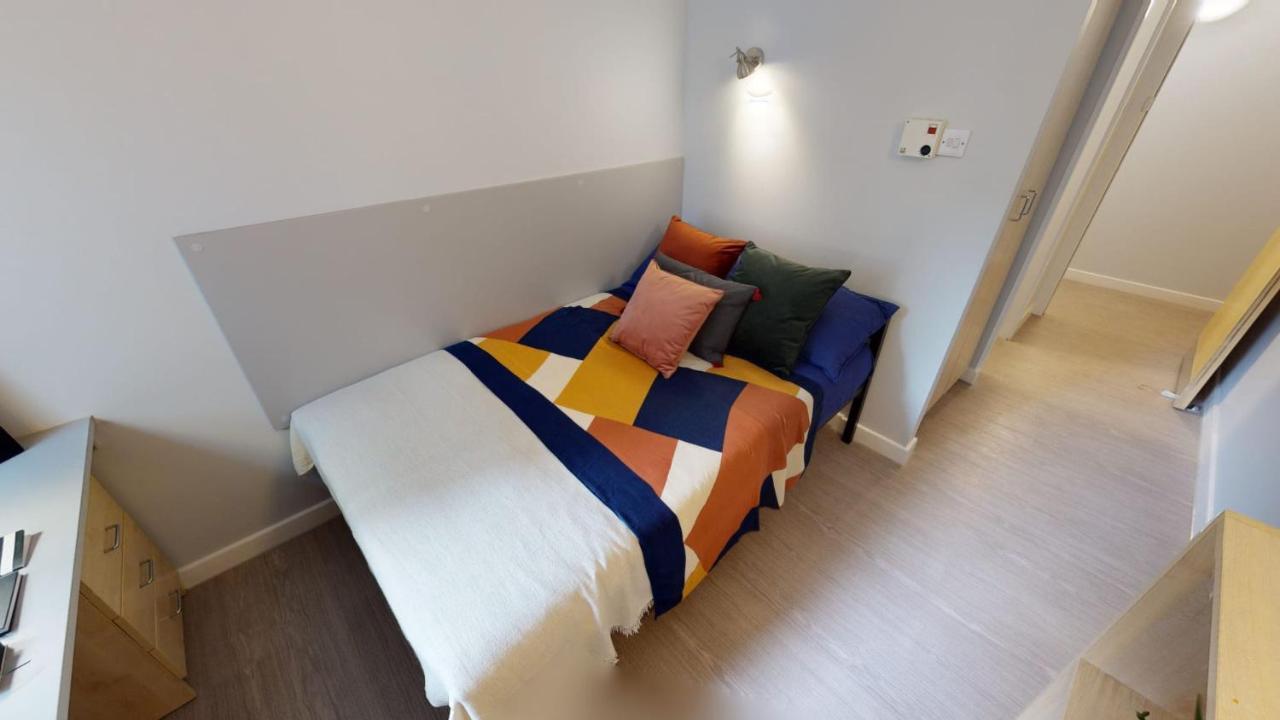 Apartment Iq Great Newton House In Liverpool