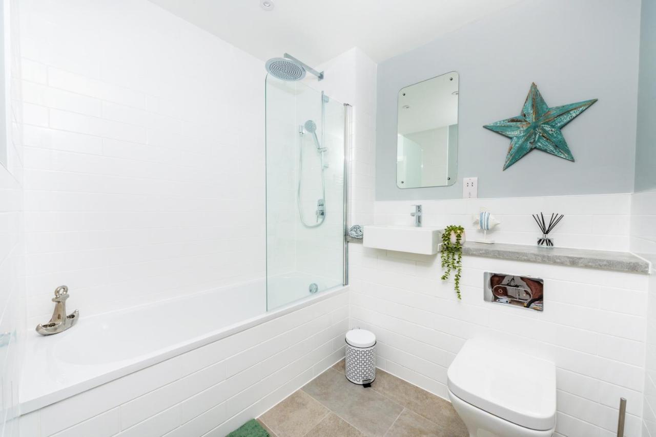 Luxury Modern 1 Bed Citycentre Familyfriendly Apartment *