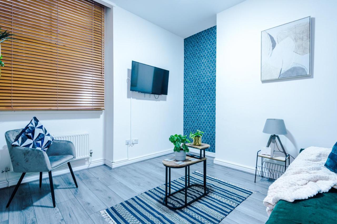 Air Host And - Mason House, 2 Bedrooms, Heart Of One Apartment *