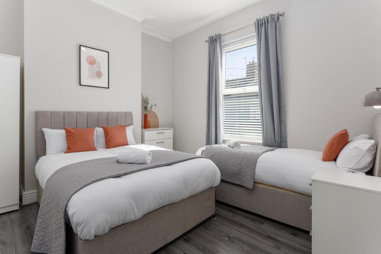 Host - Anfield Stadium Home, Cozy House For Family Liverpool