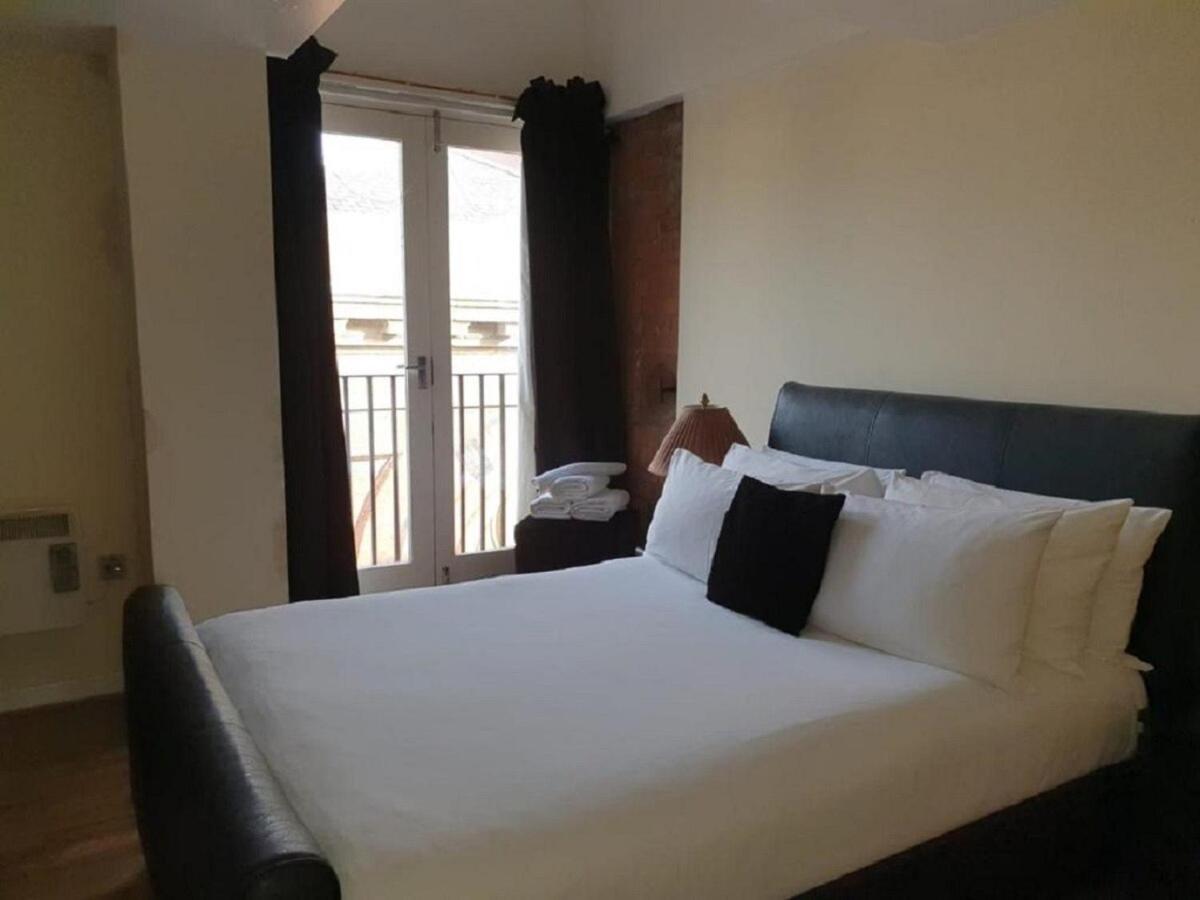 Contractor Bookers Bookdirect Save 10percent Apartment *