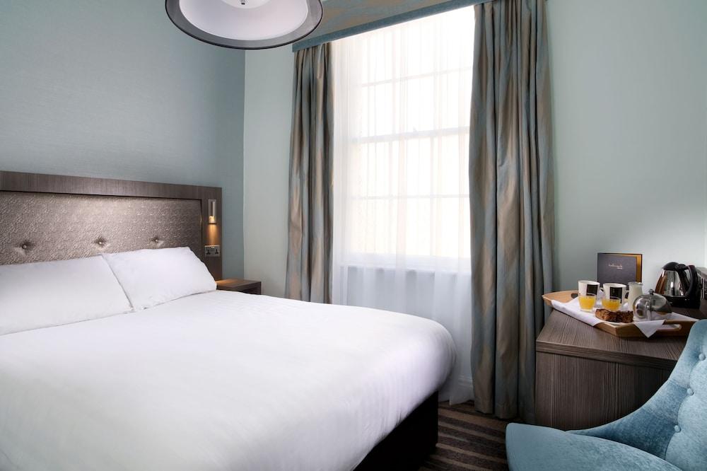Hotel, Sure Collection By Western