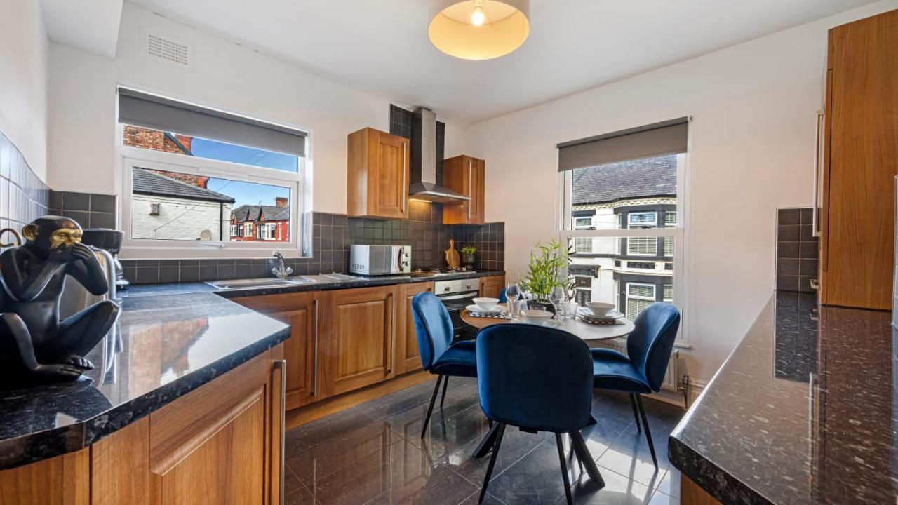 Apartment Host & - Kensington Quarters
