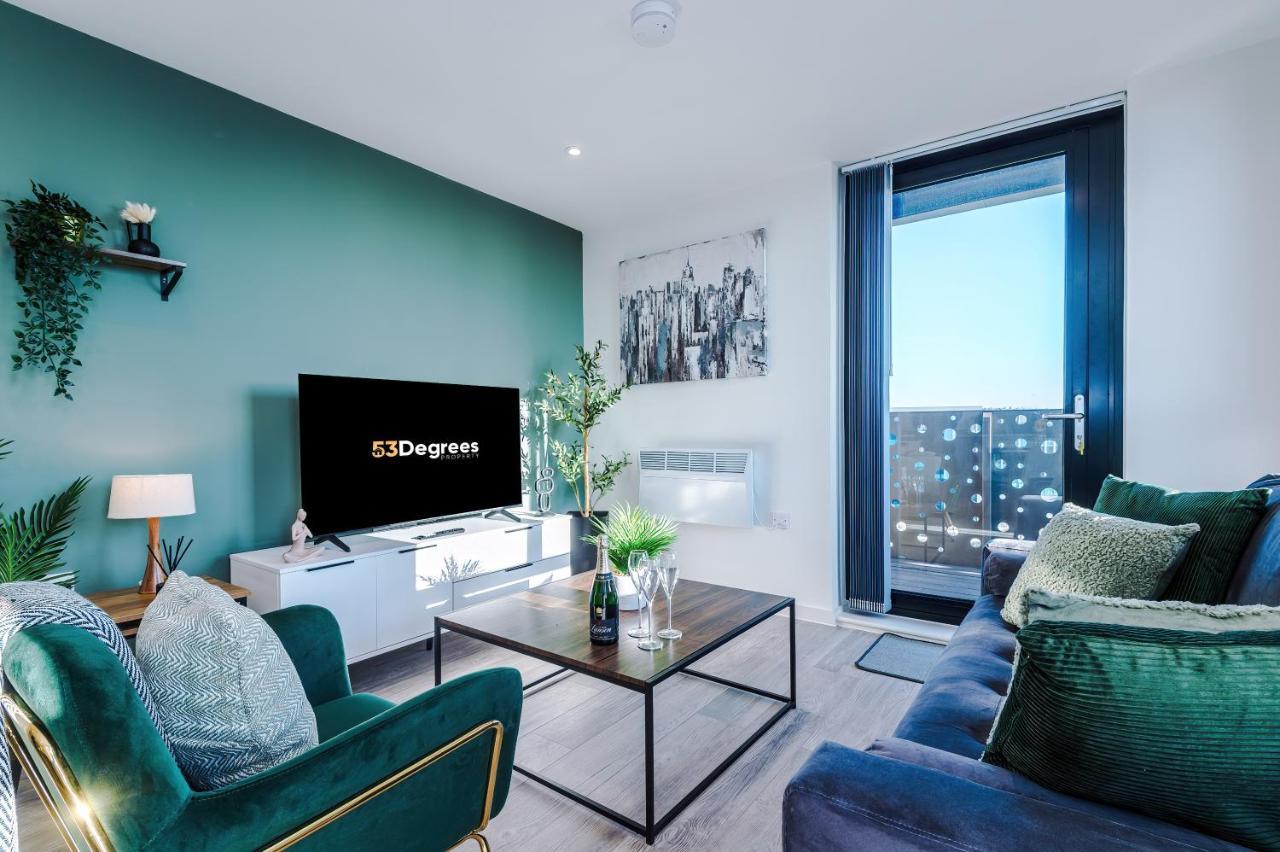 Apartment New! Stunning 2-bed In By 53 Degrees - Amazing Location, Ideal For Small Groups - Sleeps 4!