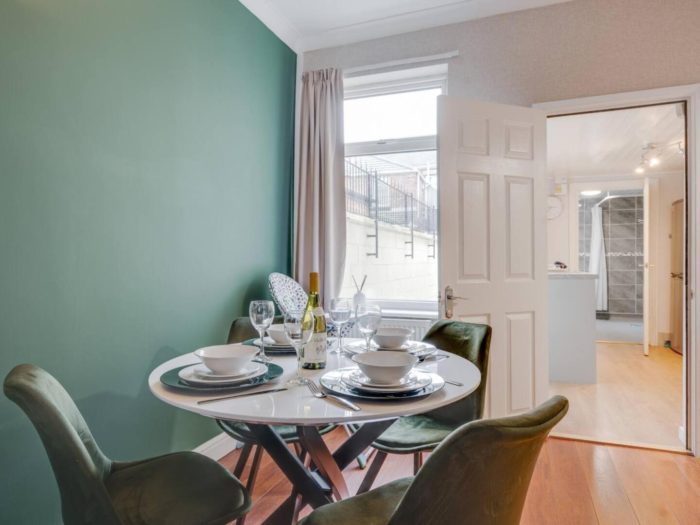 Pass The Keys - Serene Retreat - 3 Bed Tuebrook Terrace Holiday home *