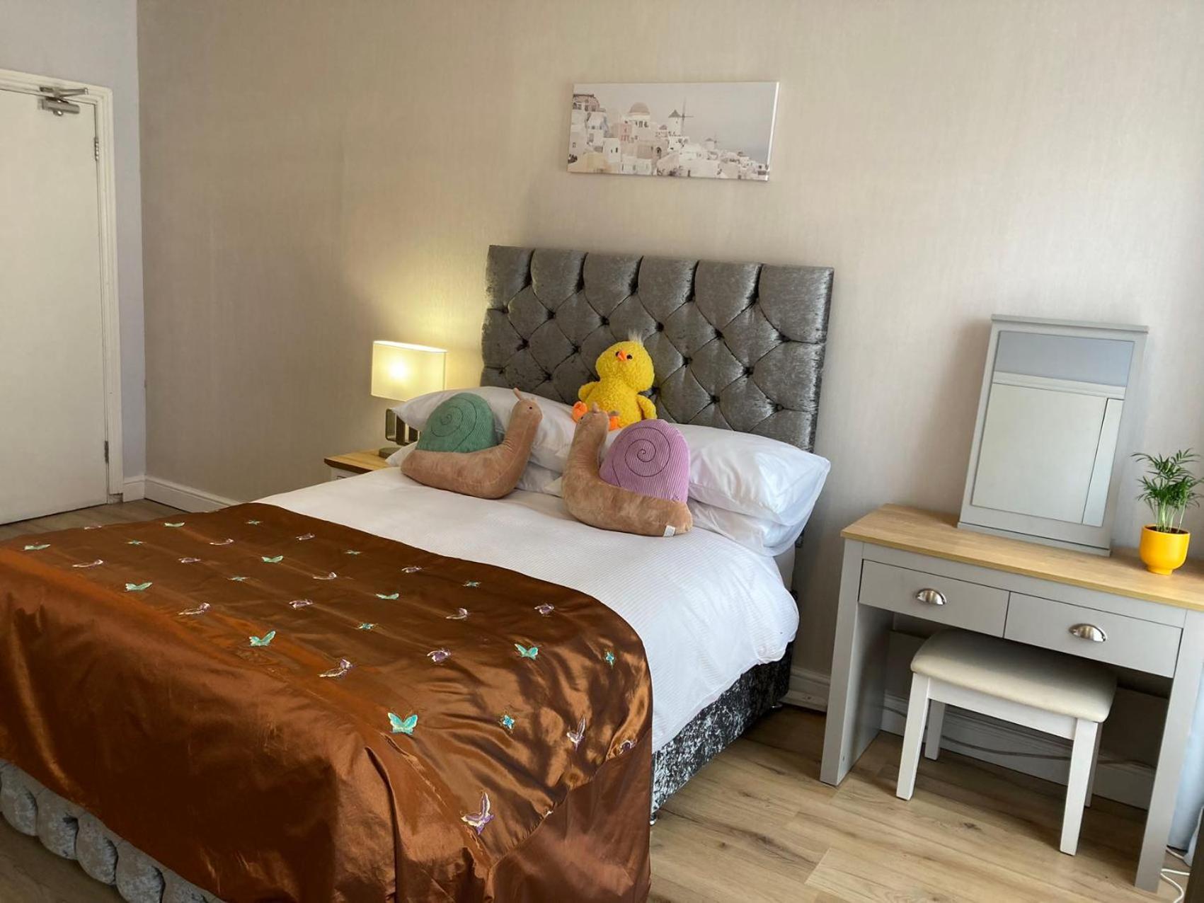 Selwyn Guest house