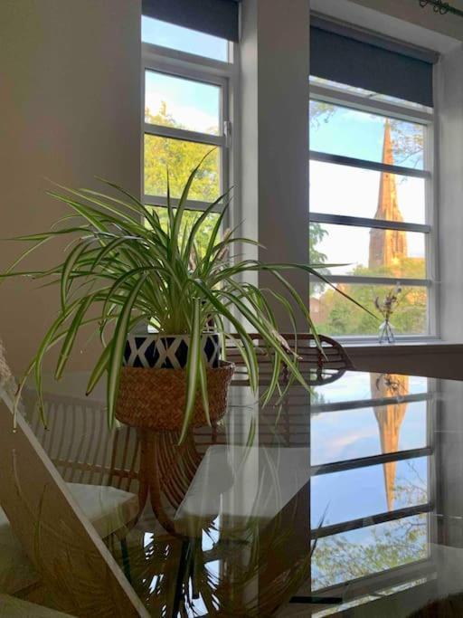 Linnet House - Relaxing - Leafy - Whole Apt- 2 Bed Liverpool