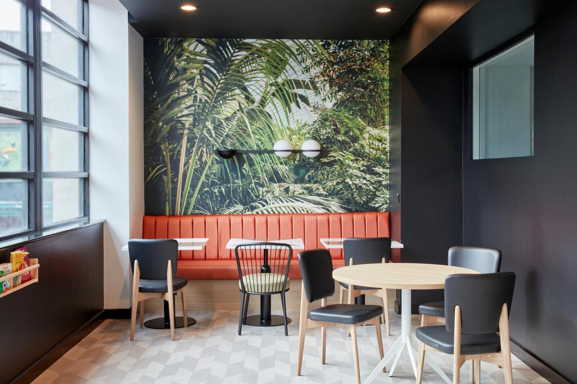 Aparthotel Adagio Centre 4*