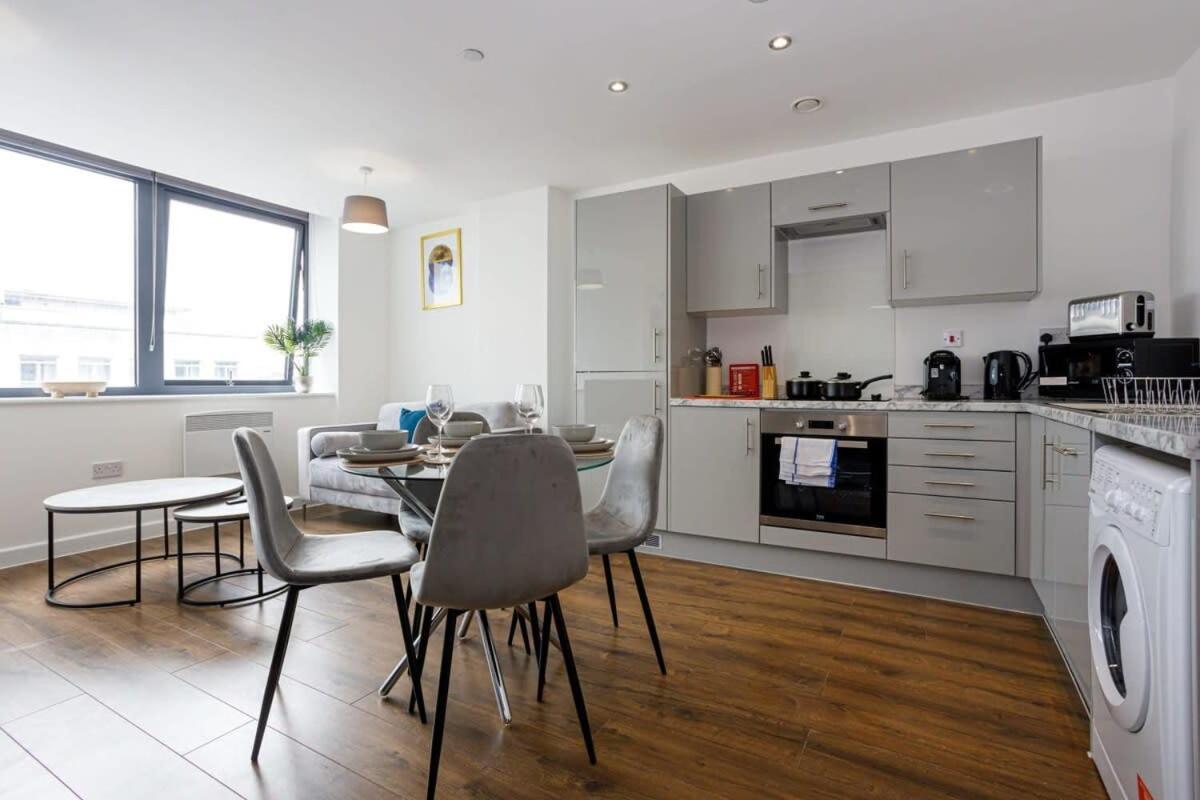 Charming Studio In Central Apartment *