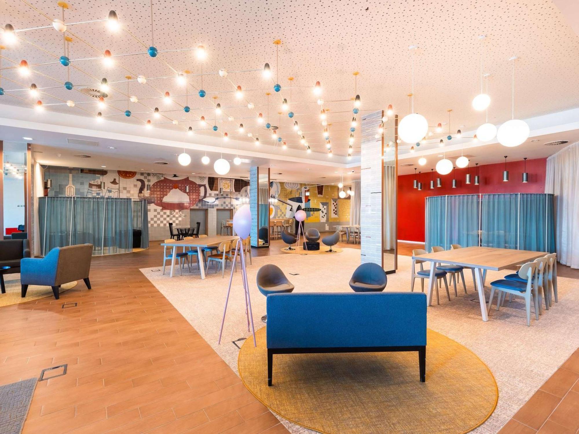 Aparthotel Adagio Centre 4*