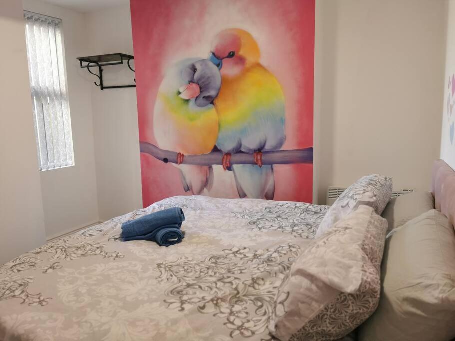 Apartment 'the Nest' Liverpool, Netflix *