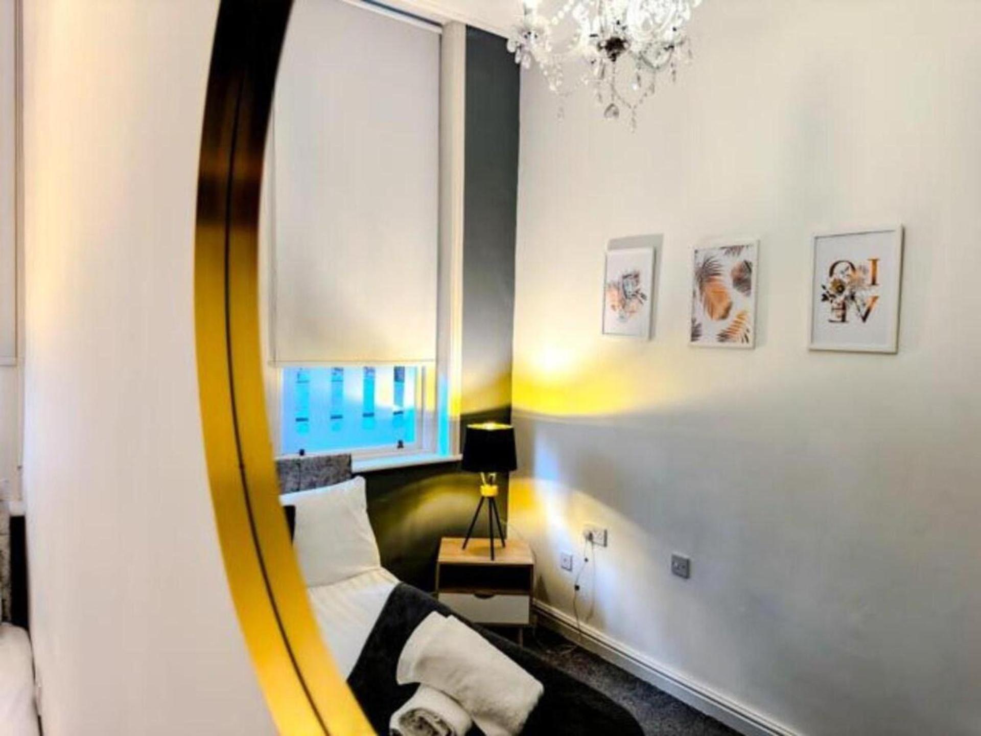 Captivating 2-bed In Apartment Liverpool