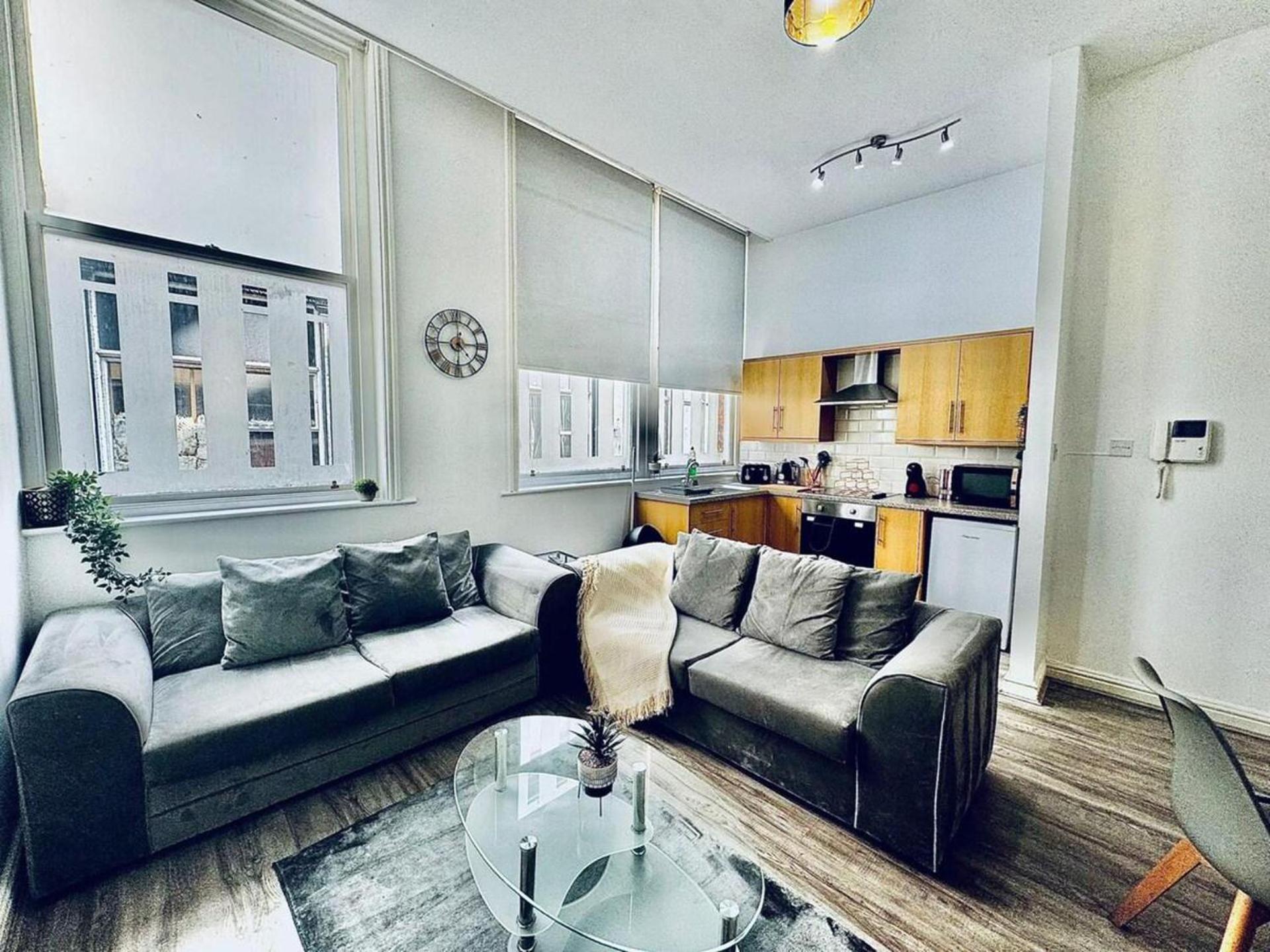 Captivating 2-bed In *