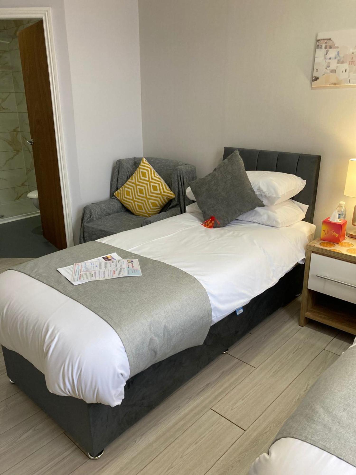 Selwyn Guest house