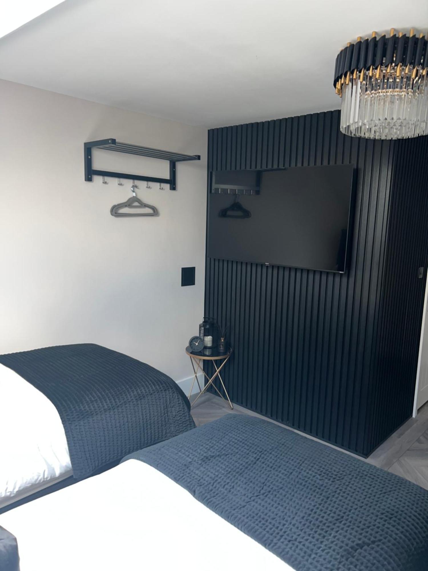 Hotel 128 Anfield Road