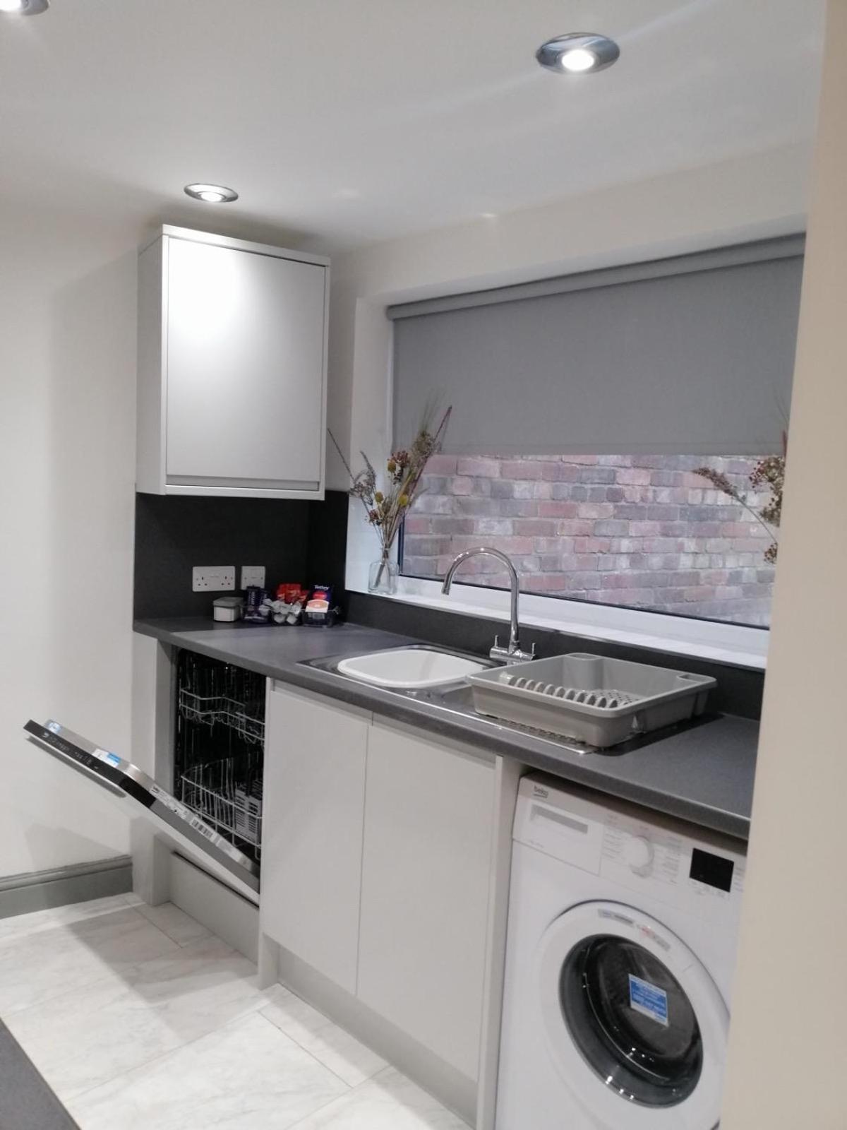 Modernised 3 Bed House Apartment
