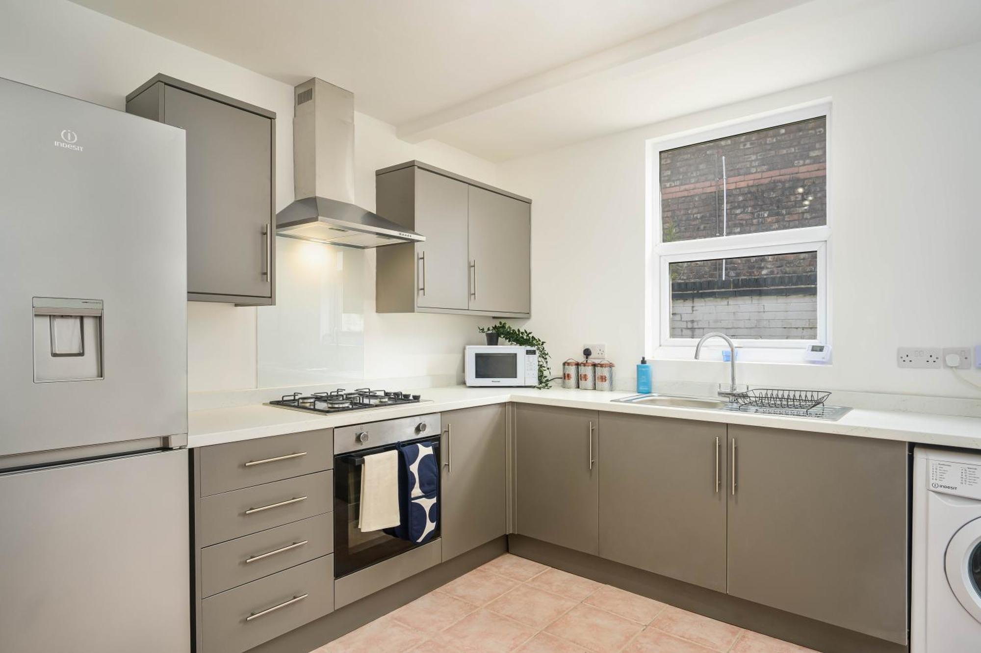 Kinsley House - - 4 Bedroom