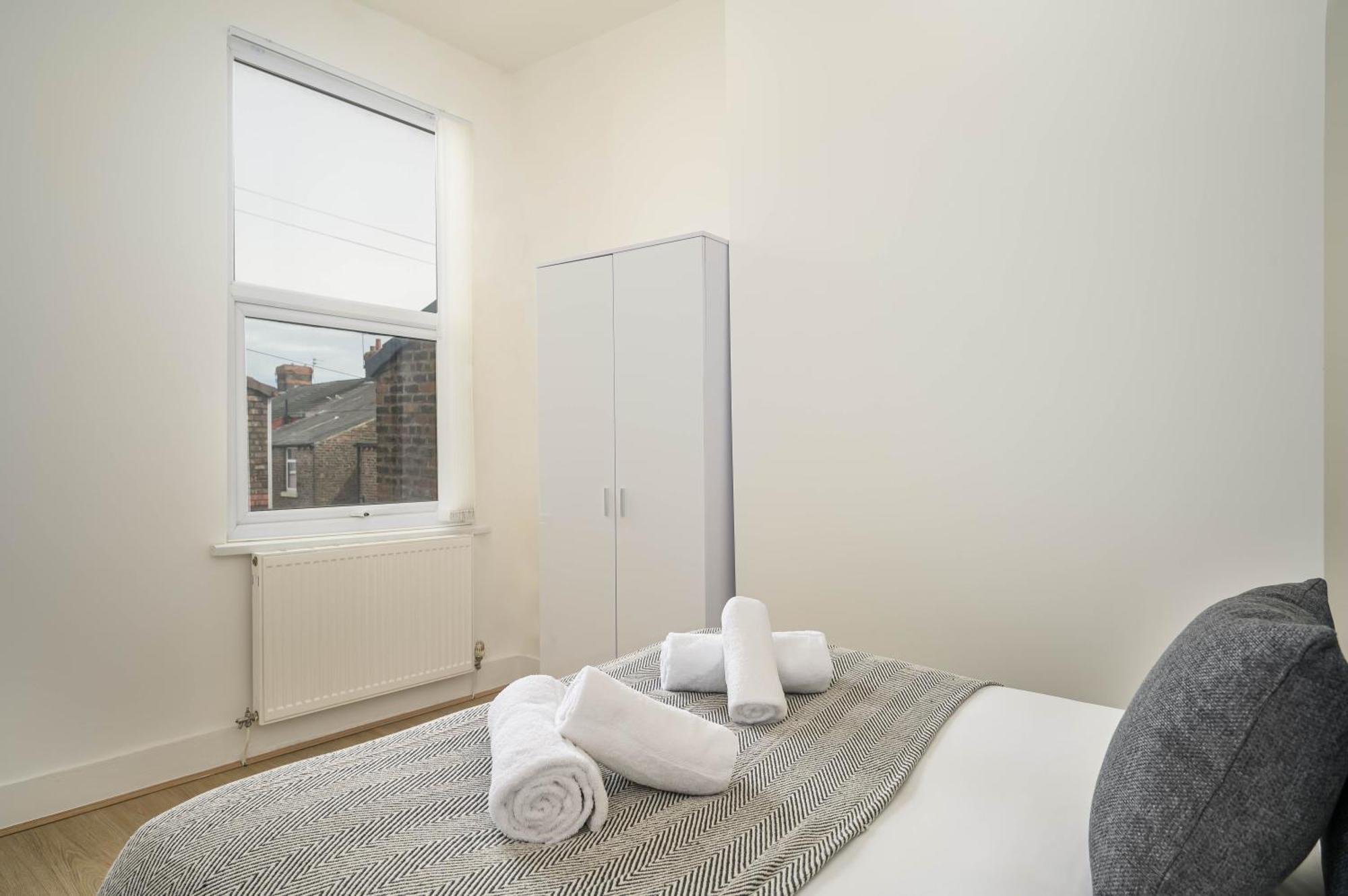 Holiday home Kinsley House - - 4 Bedroom