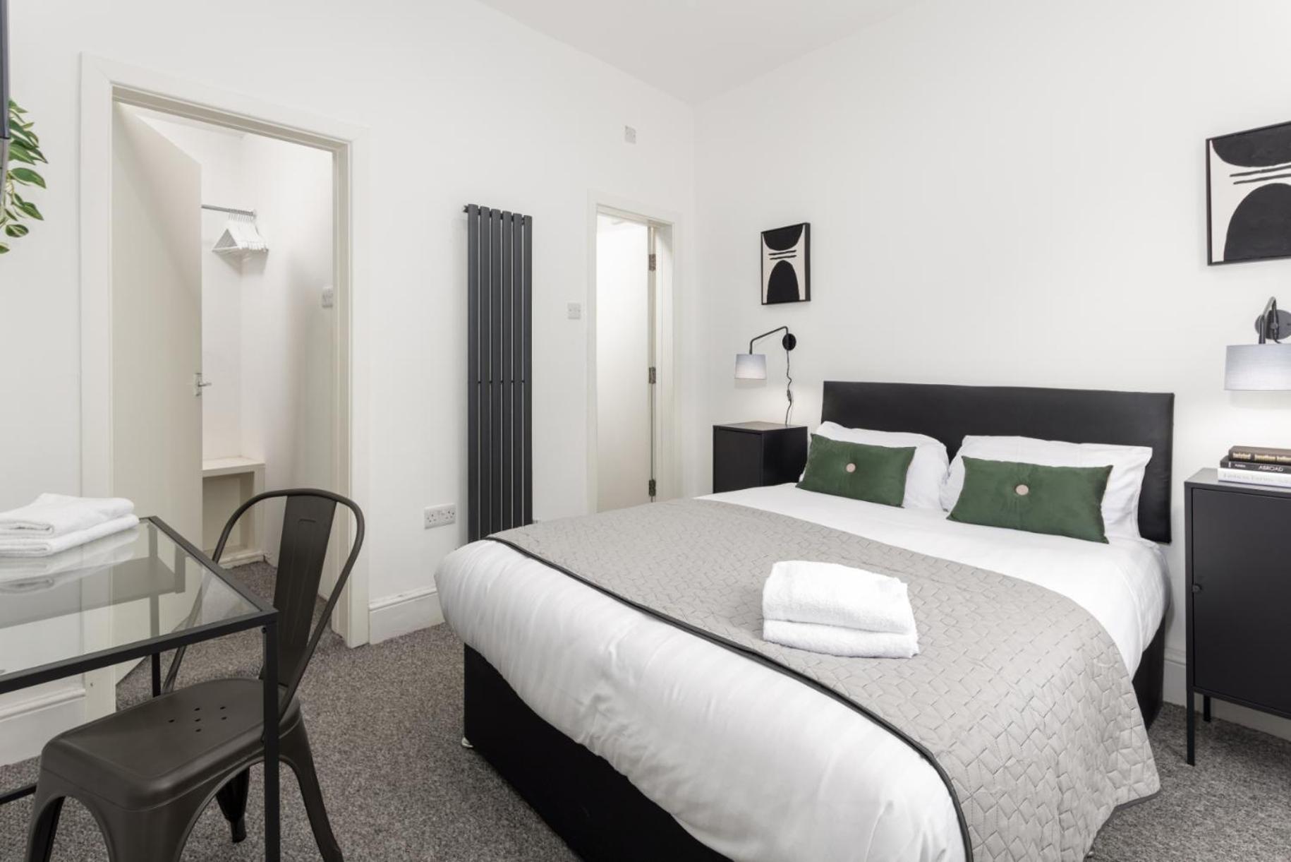 The Wavertree - Air Host & - 6 Bedrooms Holiday home *