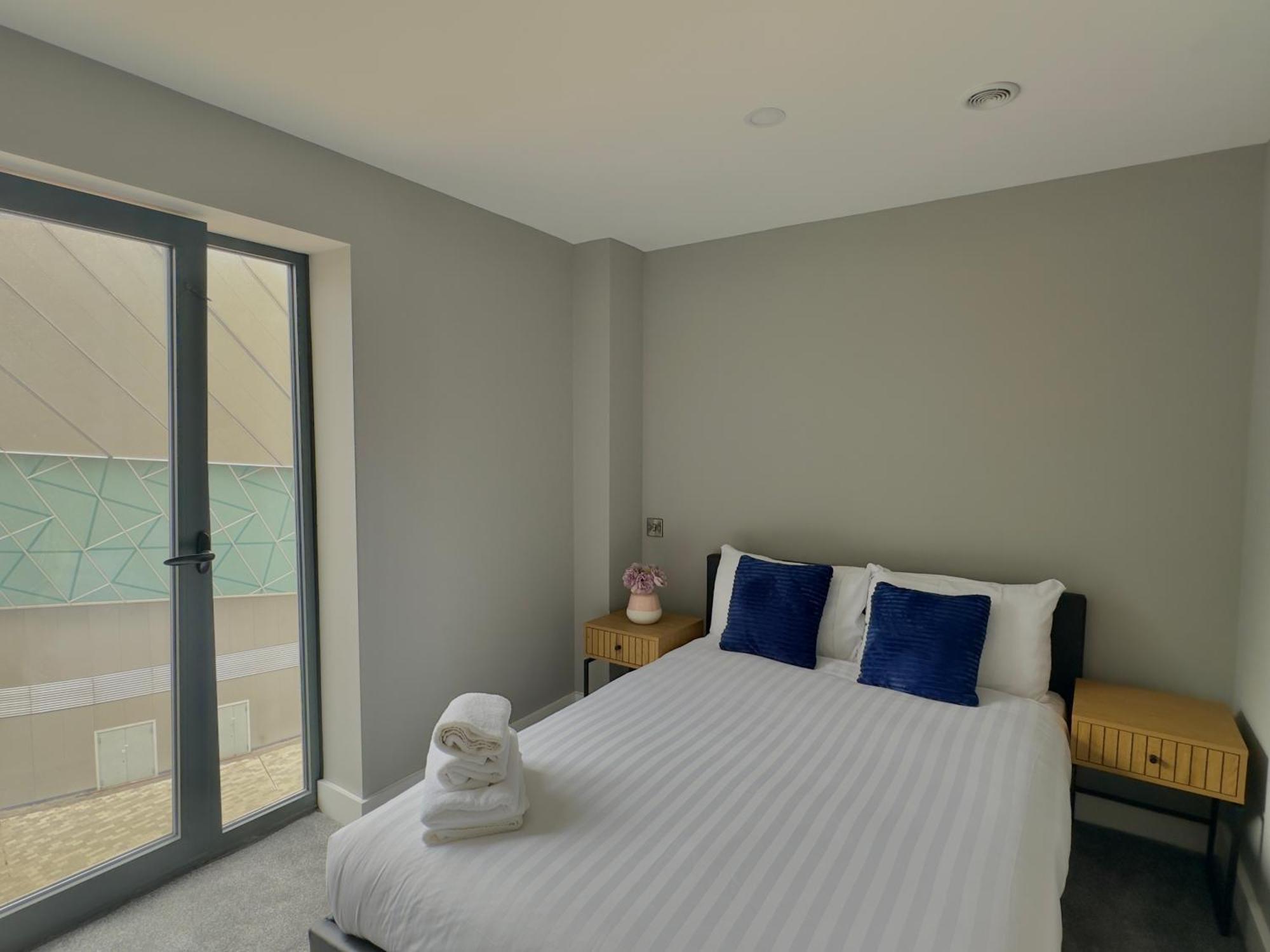 Apartment Monarchs Quay Arena By Happy Days *
