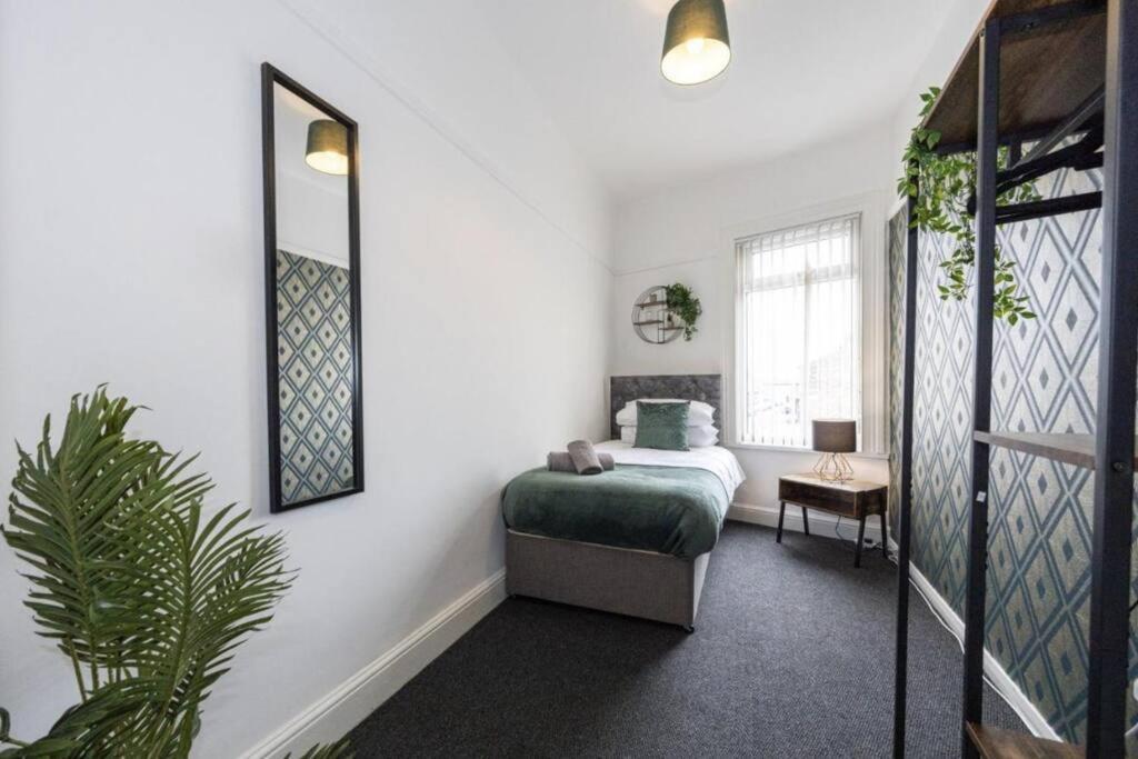 Cosy 4br House Near Center Apartment