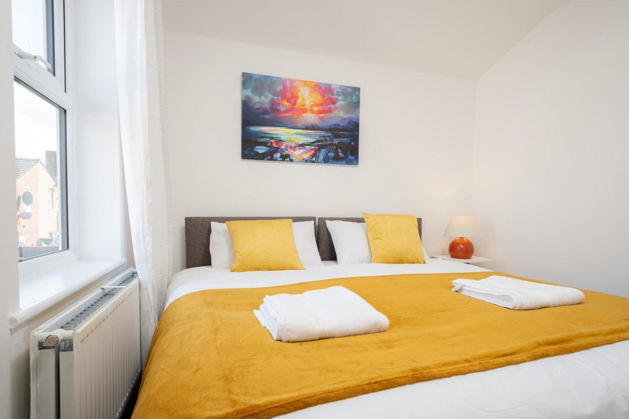 Charming & Trendy 4 Bedroom Luxury In Anfield