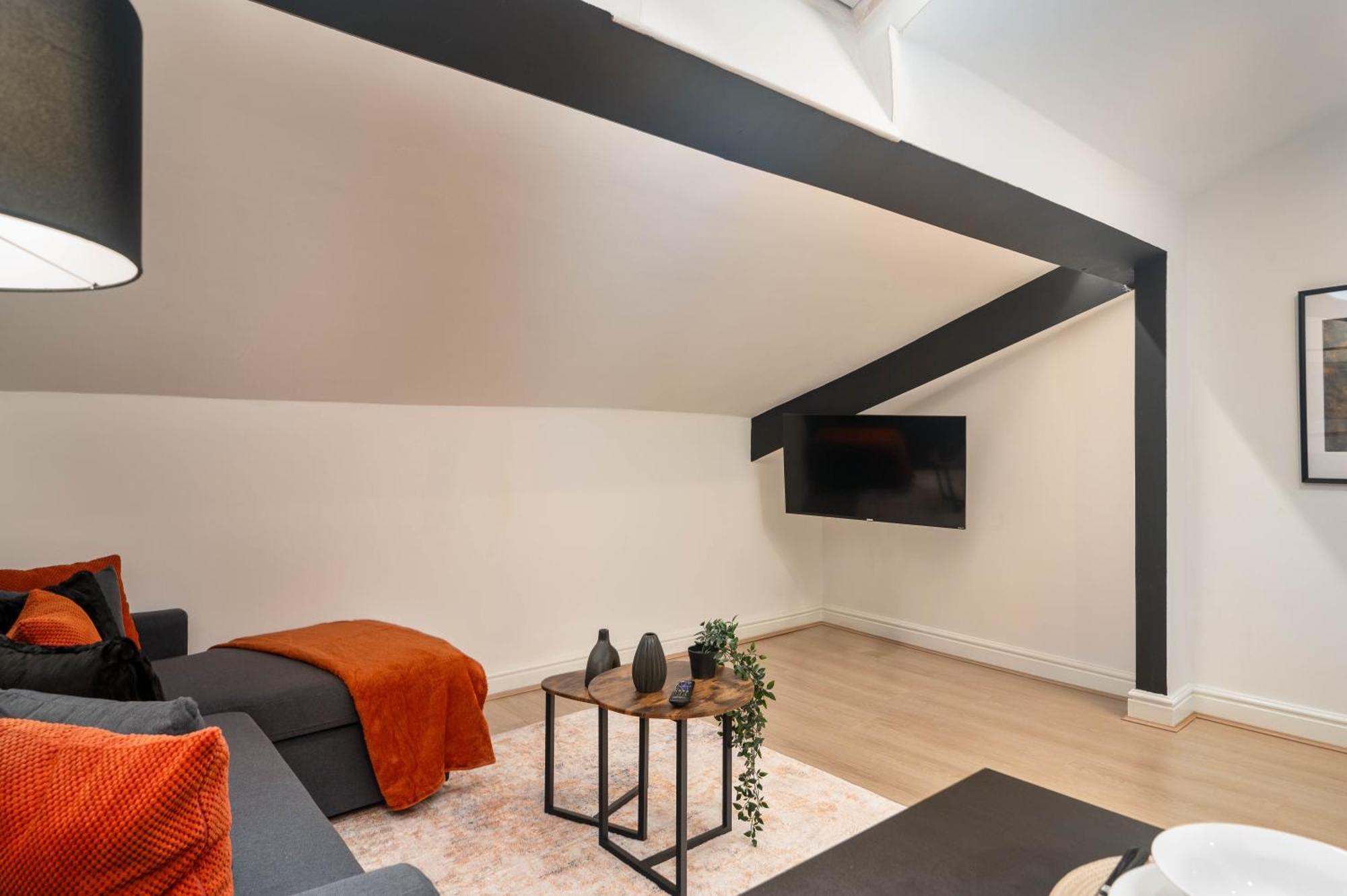 Lombana 5 - Centre - Parking - Contract - Wifi Apartment *