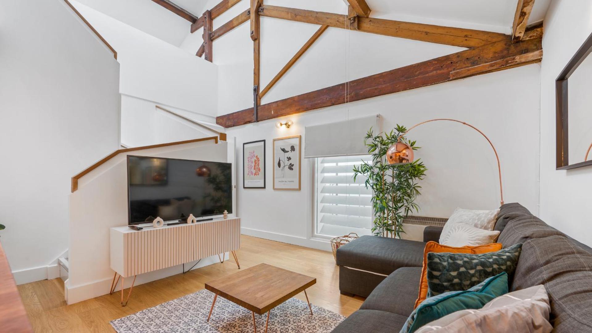 Apartment Host & - The Cavern Quarter Loft