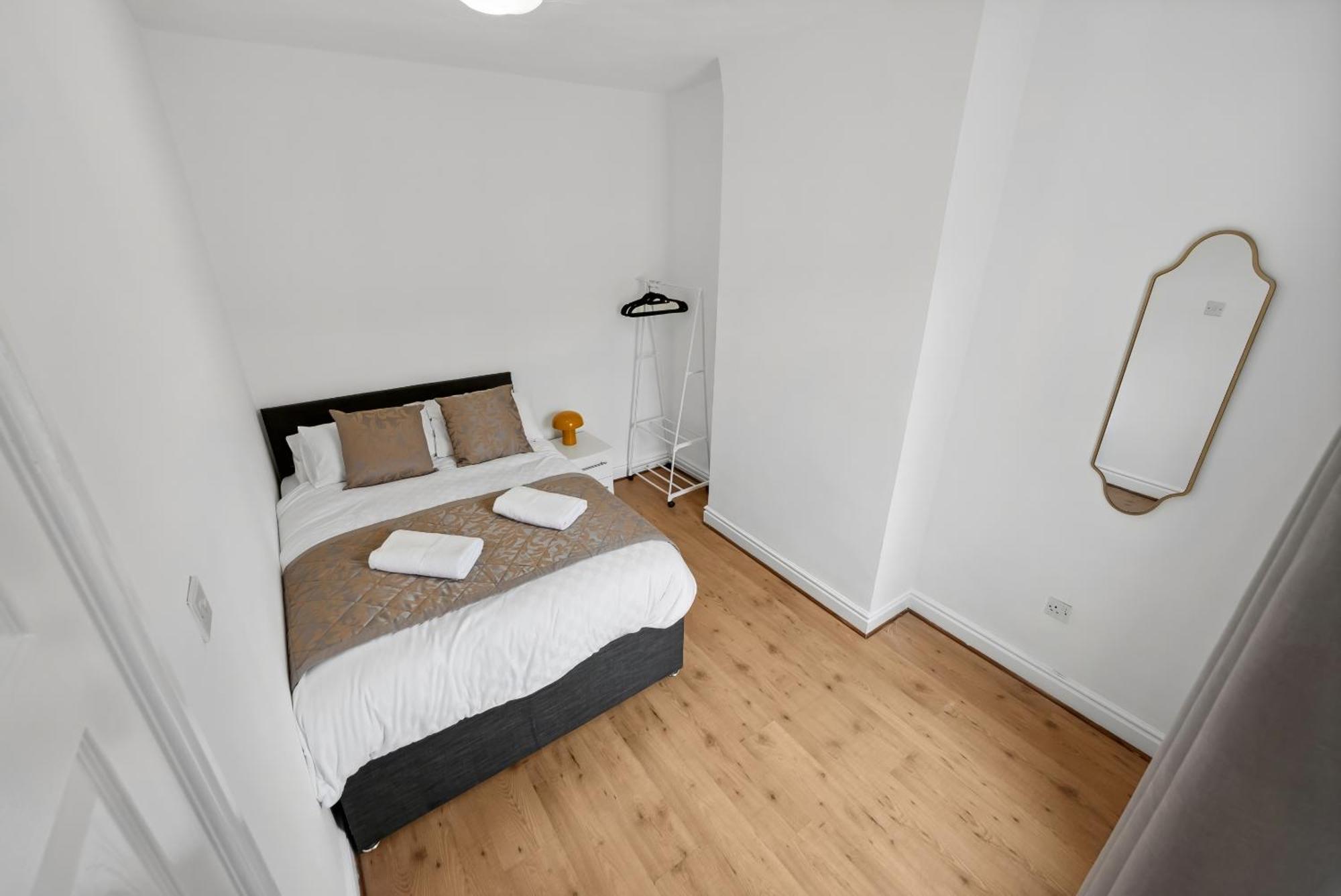 Lillian Rd | Anfield Cozy House - By Vichy * Liverpool