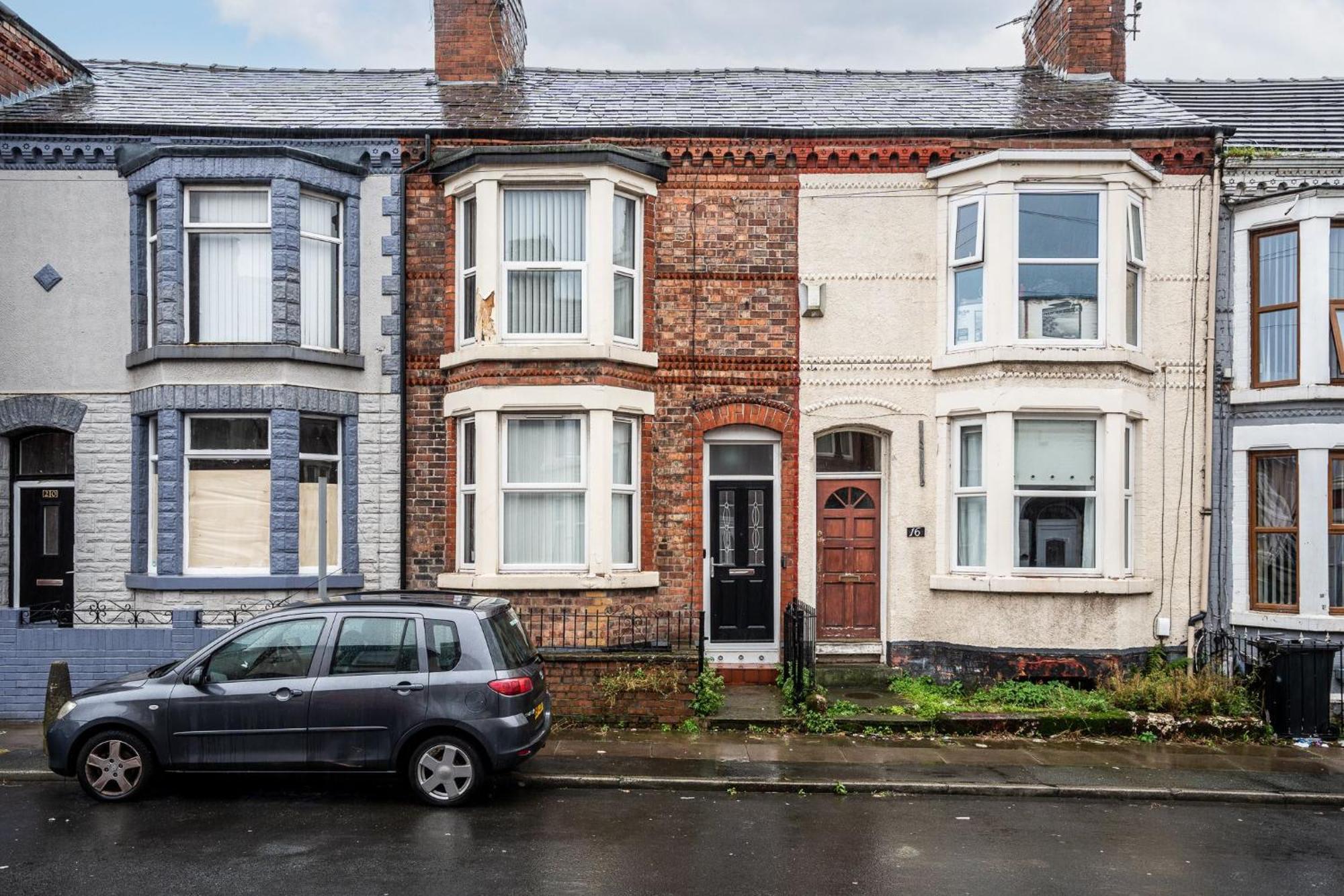 Links-4bdrm Terraced House-parking-antonio St Liverpool
