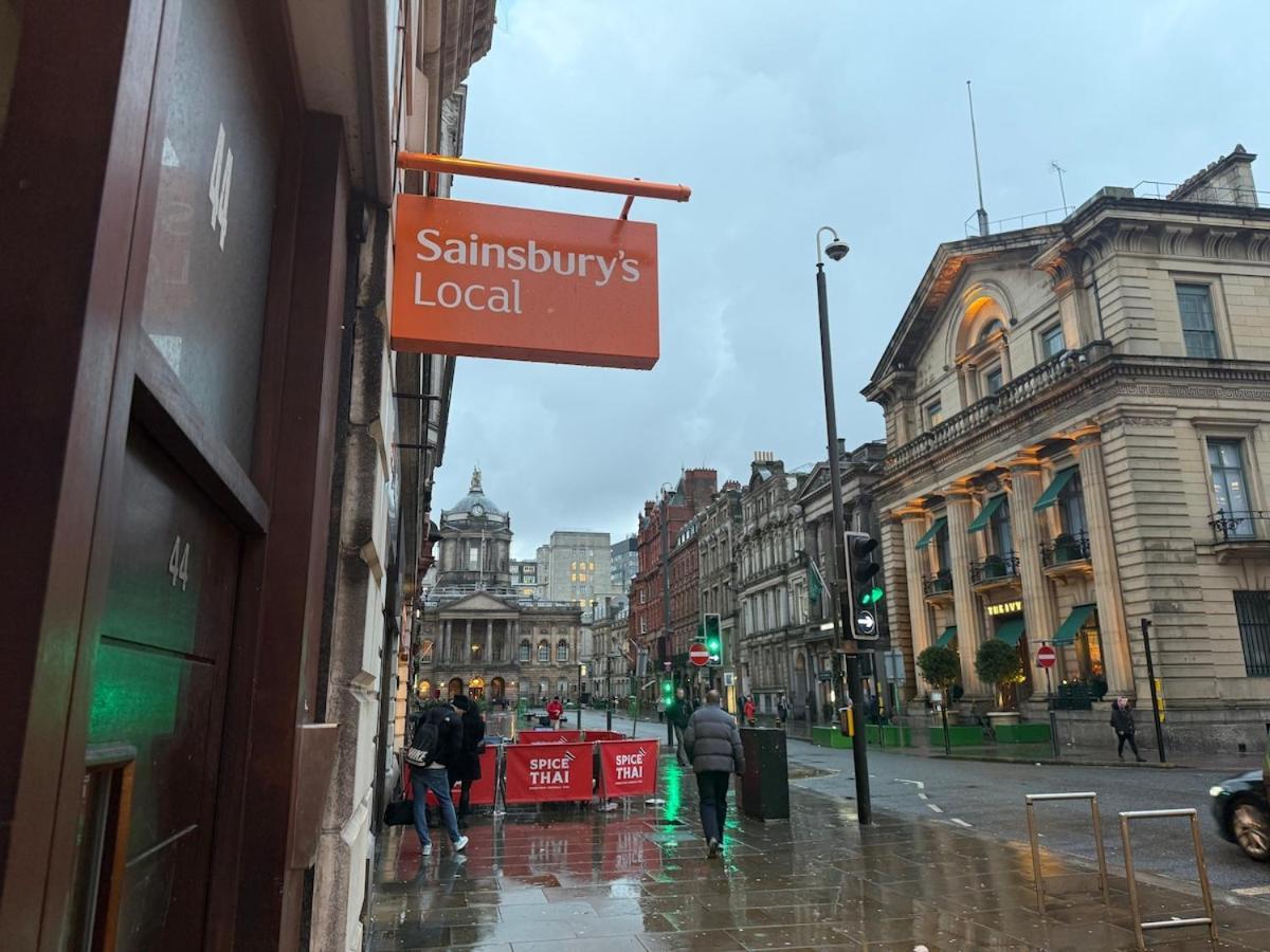 Castle Street - Centre 2 Bedroomed Sleeps 8 Liverpool