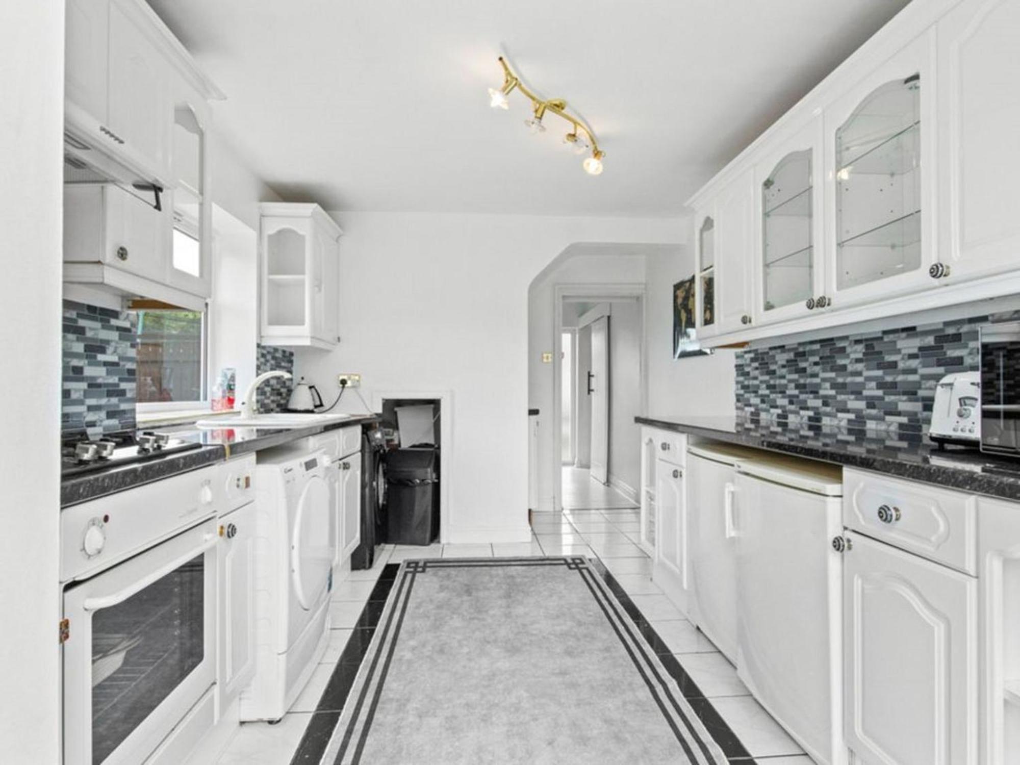 Spacious 3 Bedroom In Aintree Liverpool