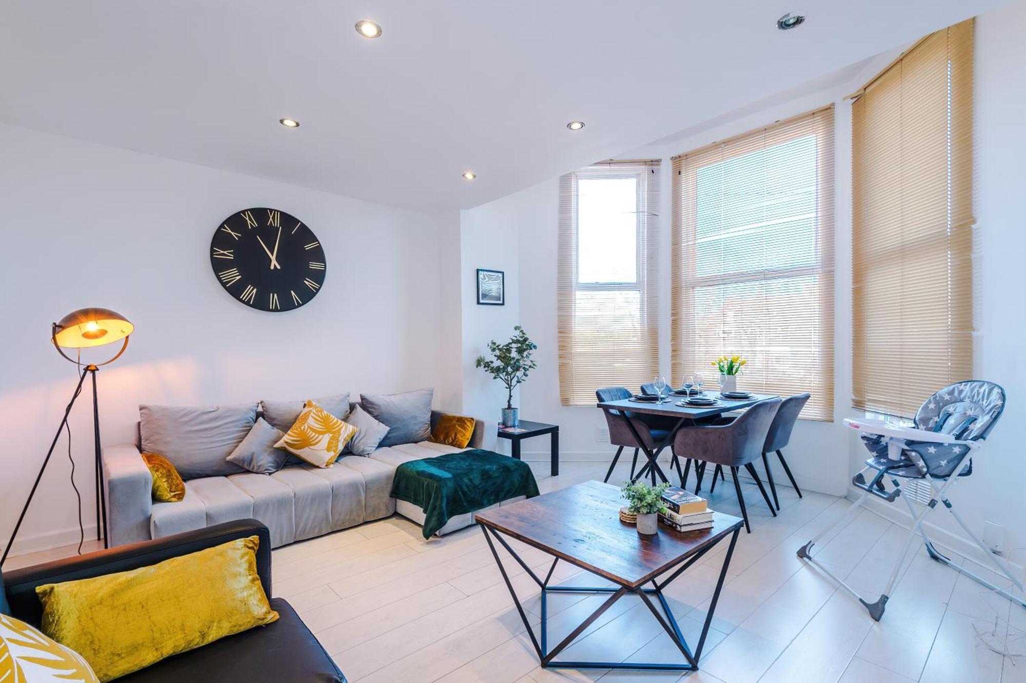 Private Garden Maisonette Near Centre! Walking Distance From Anfield