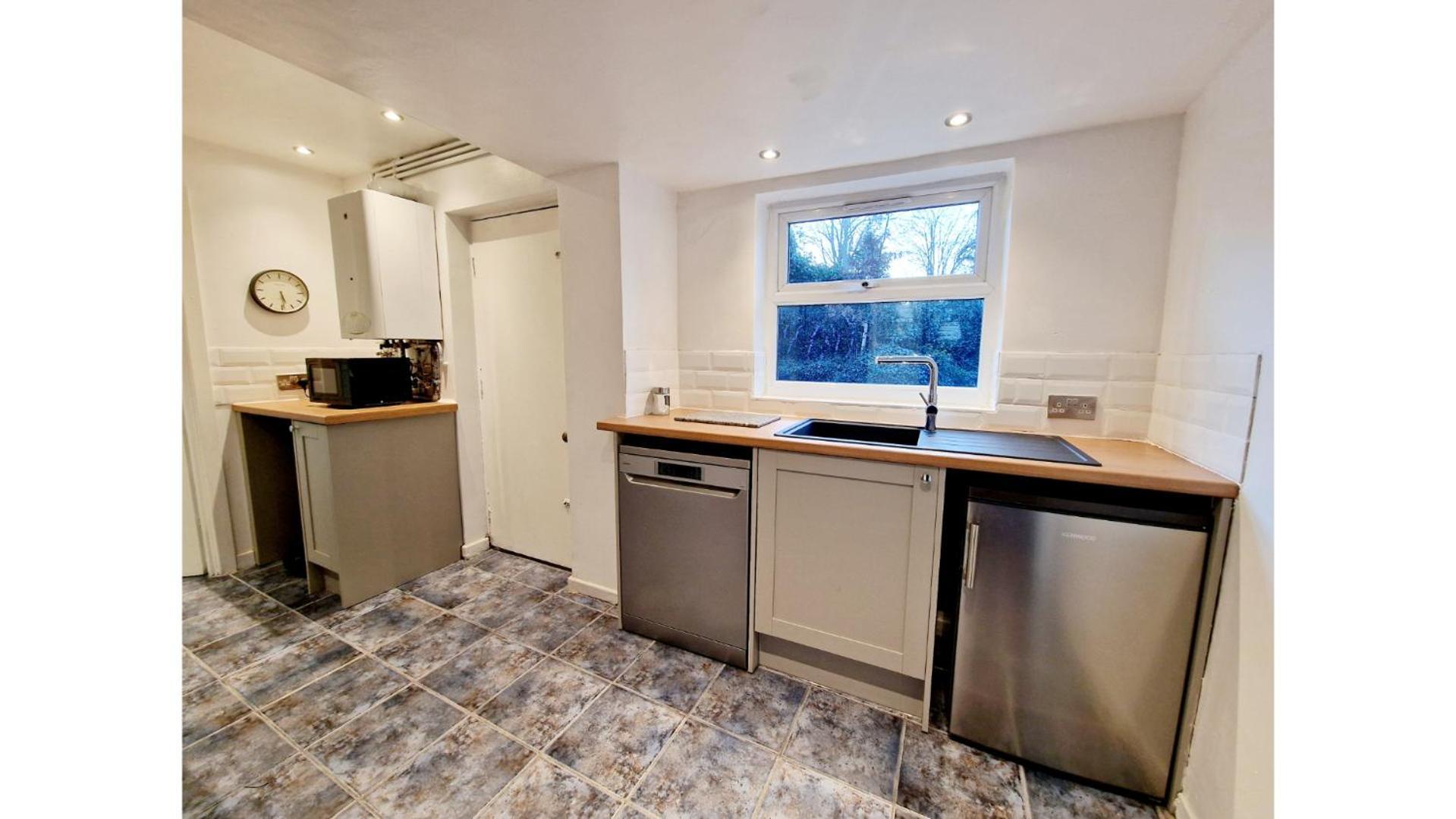 Upscale Executive Great Location Liverpool