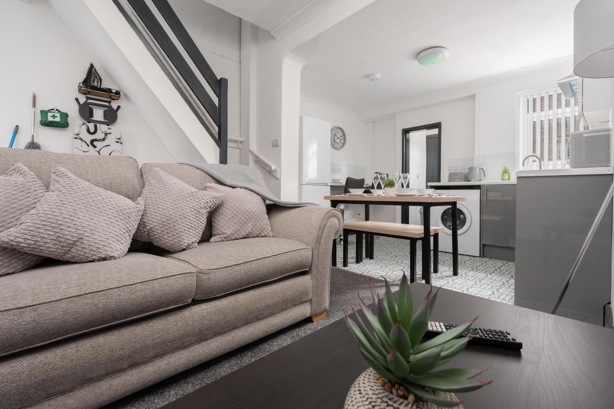 Stunning House - Free Parking - Goodison&anfield *