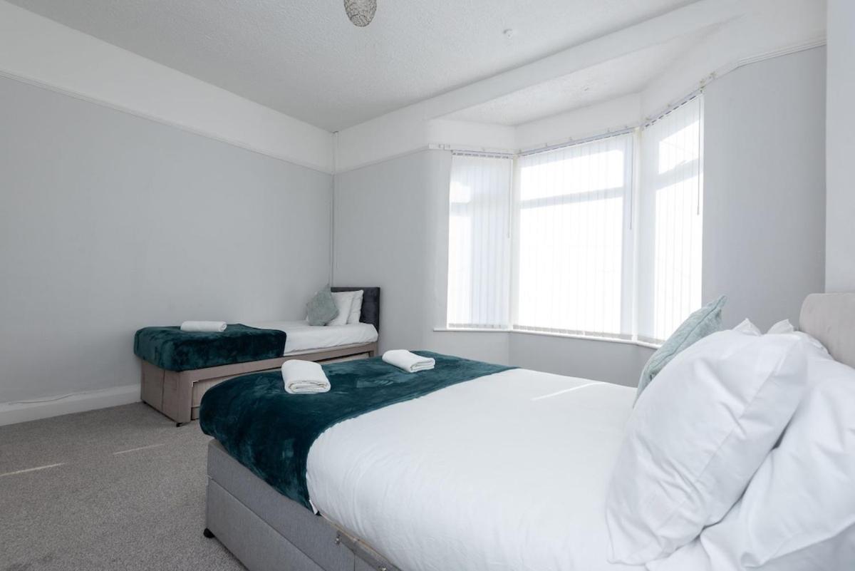 Apartment Anfield Escape