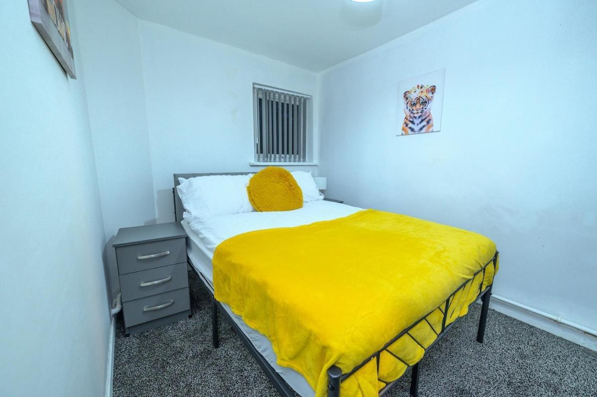 Furnished 1bed In L Free Parking & Wifi * Liverpool