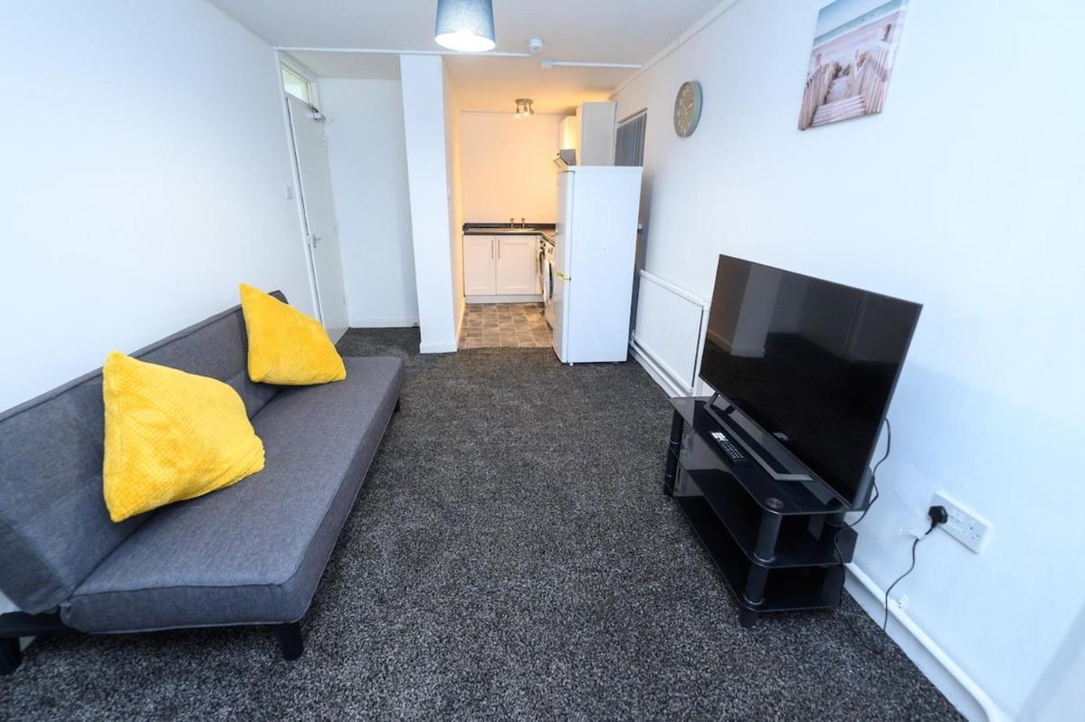 Apartment Furnished 1bed In L Free Parking & Wifi Liverpool