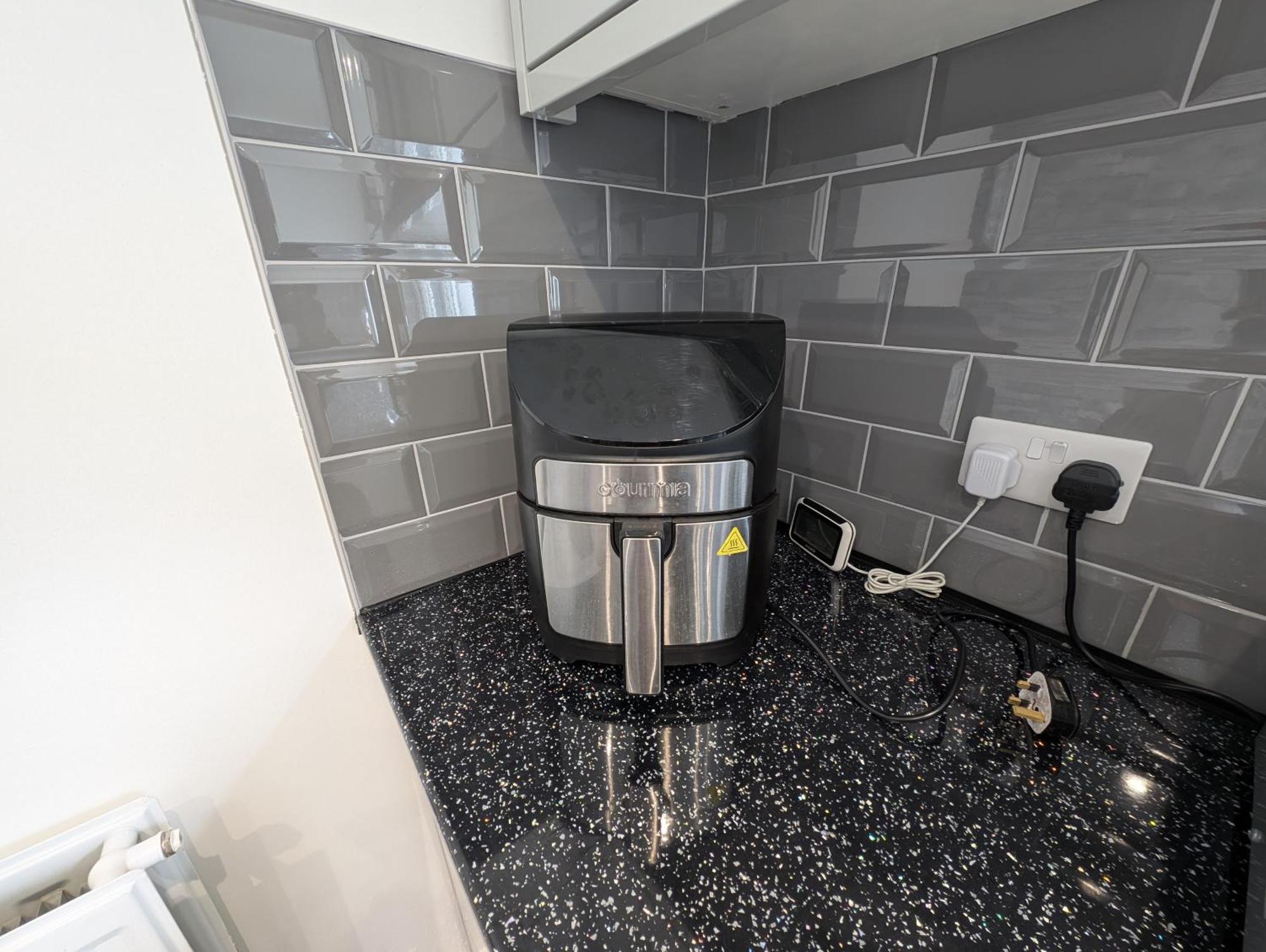 3bed 2bath House - Free Parking - Close To Everton & Fc- Managed By Chique Ltd Liverpool