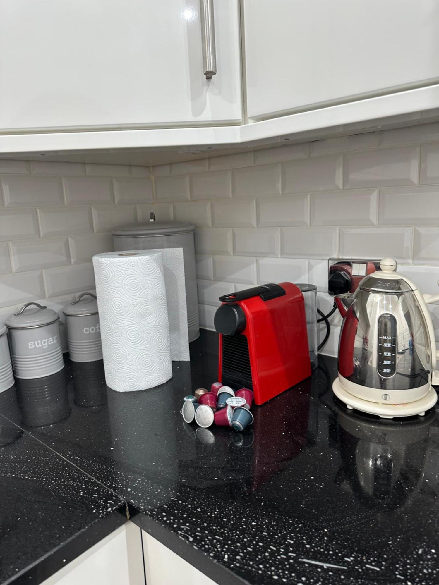 Apartment 2 Bed City, River Mersey View Apartment, Sleeps 5