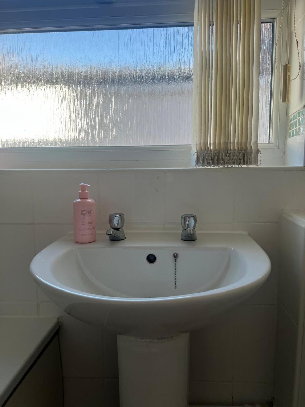 Rose House Stylish 3 Bed Near Anfield And Goodison Park Holiday home *