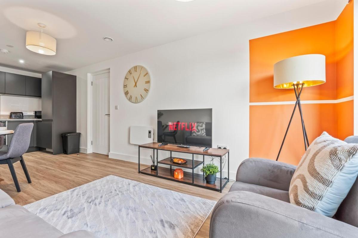 The Velmora - - 2bed - Parking Liverpool