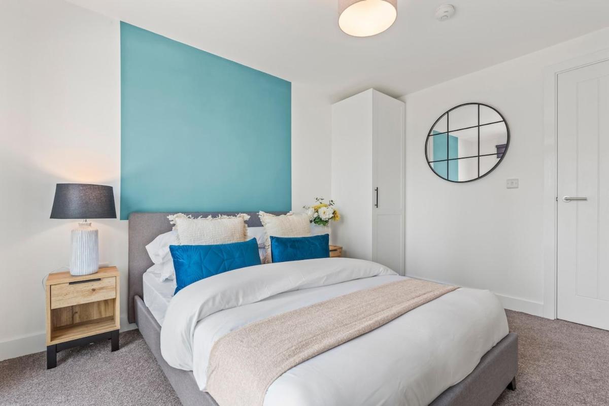 Apartment The Velmora - - 2bed - Parking Liverpool